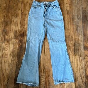 A&F Curve Love Ultra High Rise Vintage Flare Jeans